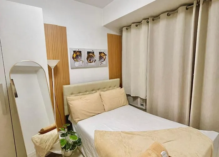 Sweet Escape Staycation - Azure Paranaque *